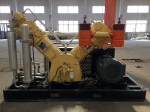 <strong>無(wú)油空壓機02</strong>