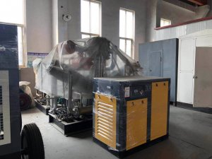 空壓機，儲氣罐，噴砂機